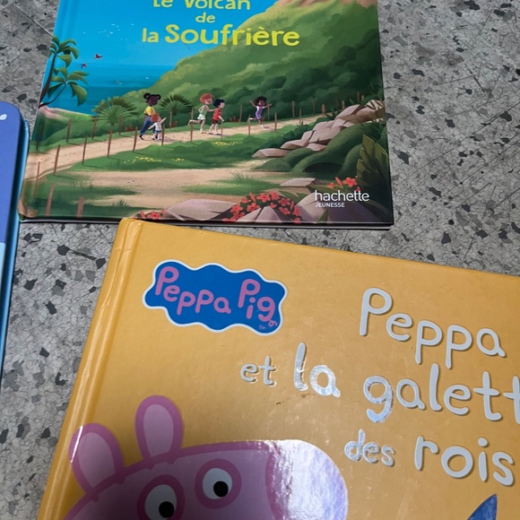 Lot of 7 books- French for children / kids - Picture 5 of 5